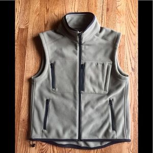Orvis windproof fleece vest.